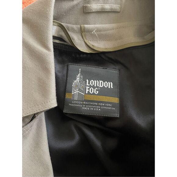 London Fog Vintage Tan Belted Classic Trench Coat Long Jacket Size Large - Picture 10 of 10